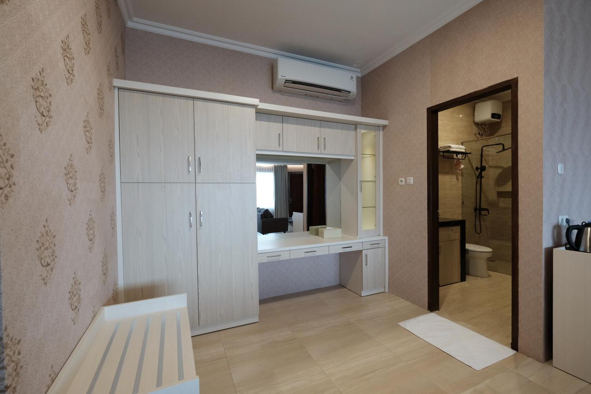 Bukit Indah Doda Hotel & Resorts Palu Cameră foto